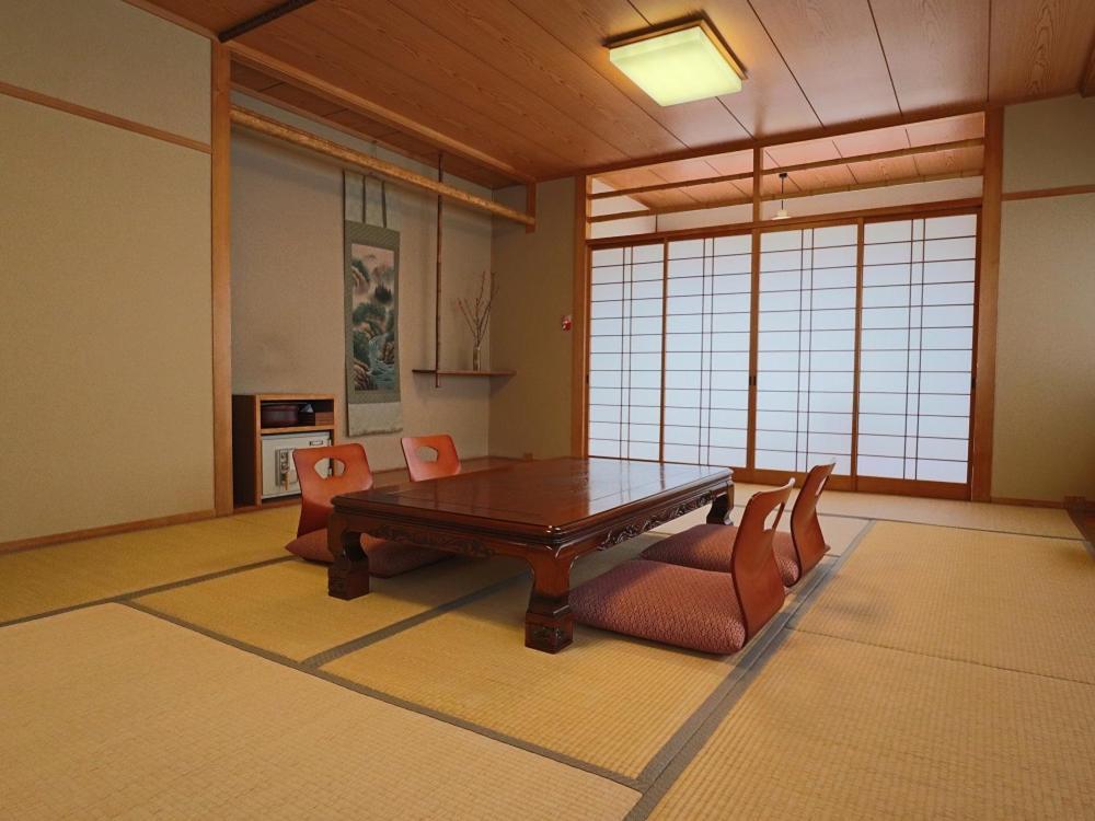 Ryokan Hikarinoie Yufu Eksteriør bilde
